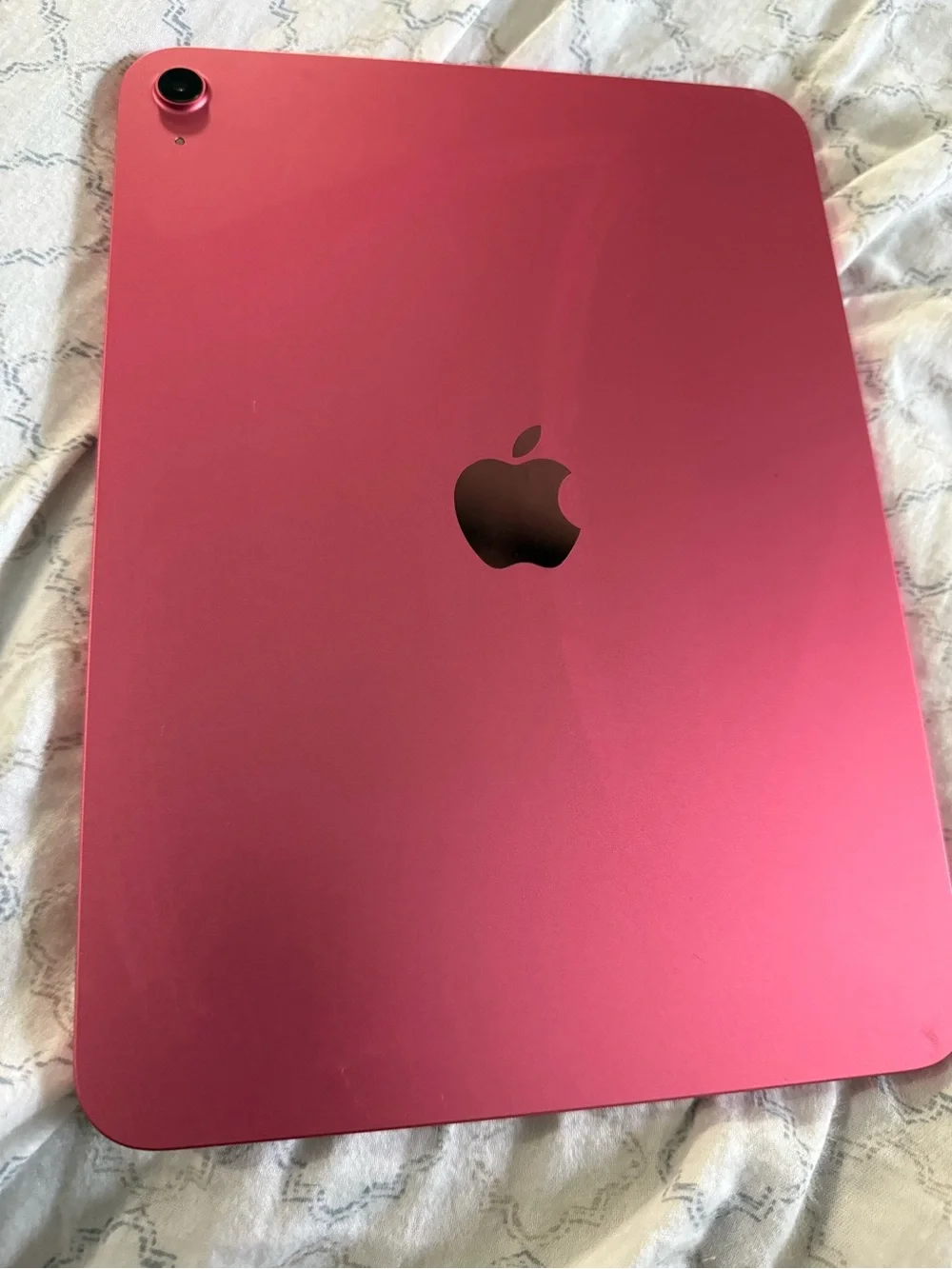 Apple tablet showcasing